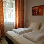 Hotel Diana